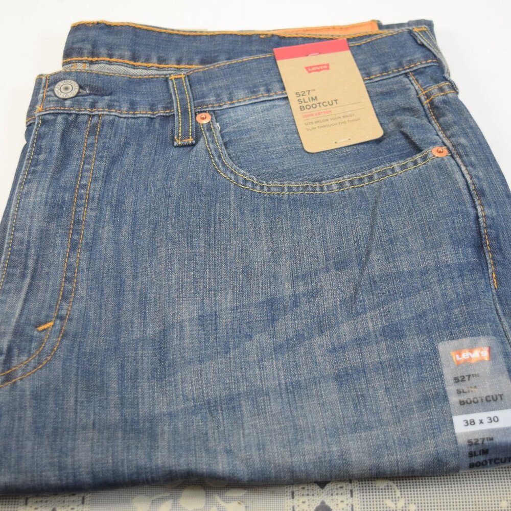 NWT Levi's Men's 527 Slim Bootcut Fit Jeans Medium Wash 30x32 - 055270175